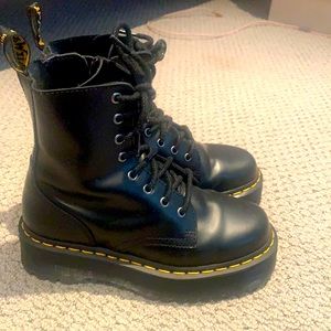 Doc marten platform boots
